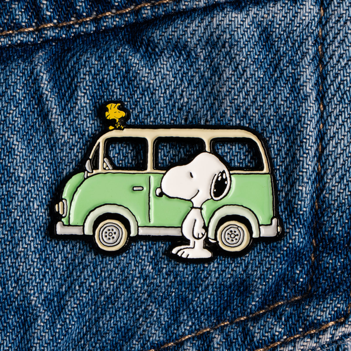 Peanuts Enamel Pin - Camper