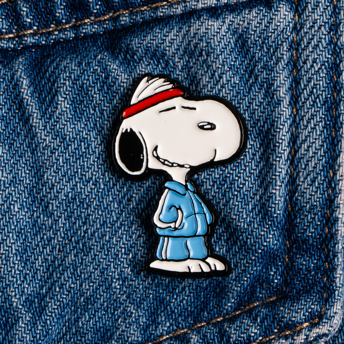 Peanuts Enamel Pin - Track Star