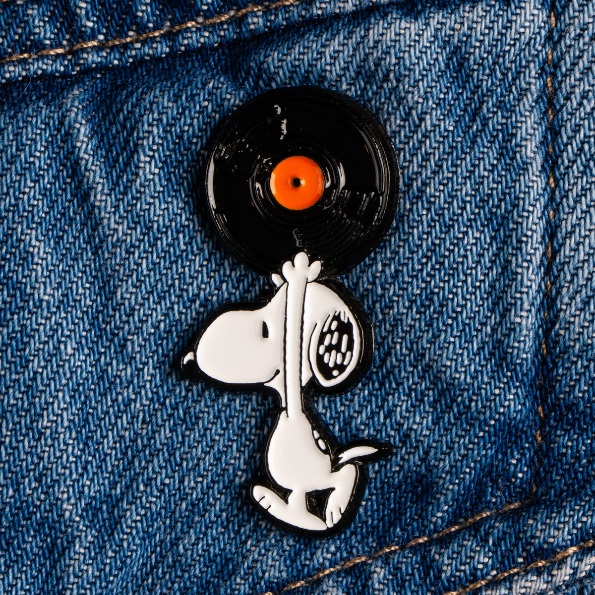 Peanuts Enamel Pin - Record