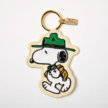 Magpie x Peanuts Key Charm Camp Snoopy